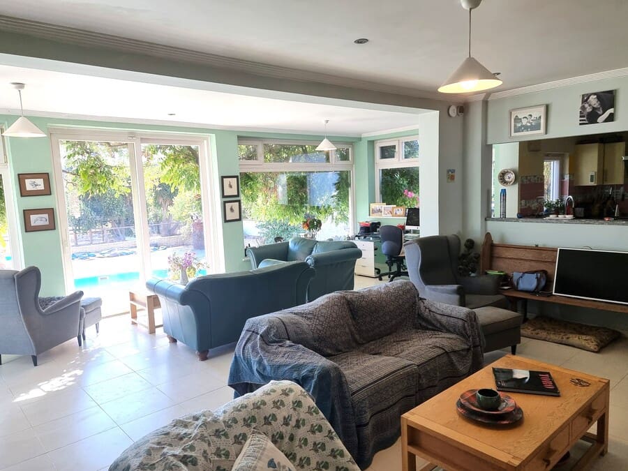 3 soveværelse Finca/Landehus til salg i Lucena del Puerto med swimmingpool garage - € 250.000 (Ref: 10051890)