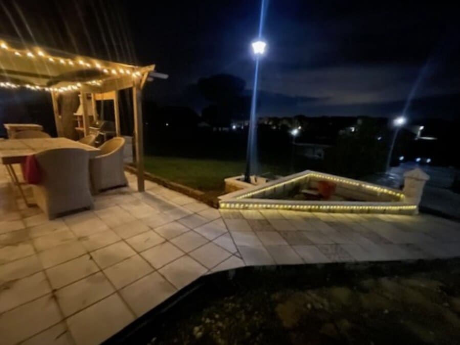 4 soveværelse Finca/Landehus til salg i Bonares med swimmingpool garage - € 220.000 (Ref: 10051891)