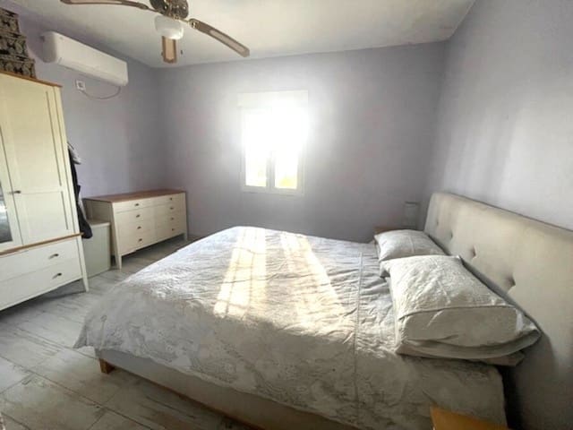 4 soveværelse Finca/Landehus til salg i Bonares med swimmingpool garage - € 220.000 (Ref: 10051891)
