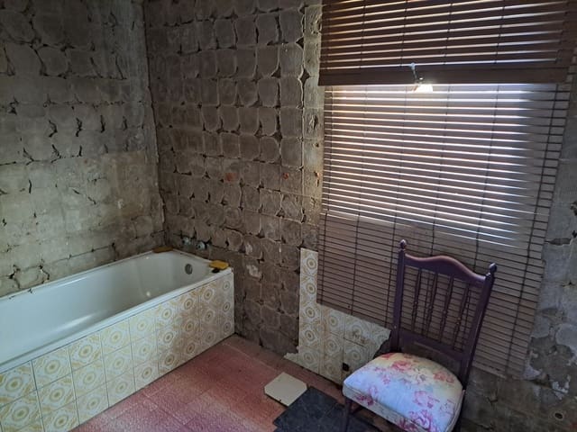 Casa em Banda para venda em Alora - 70 000 € (Ref: 10111198)