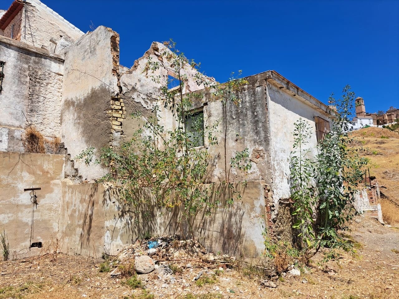 Casa em Banda para venda em Alora - 70 000 € (Ref: 10111198)