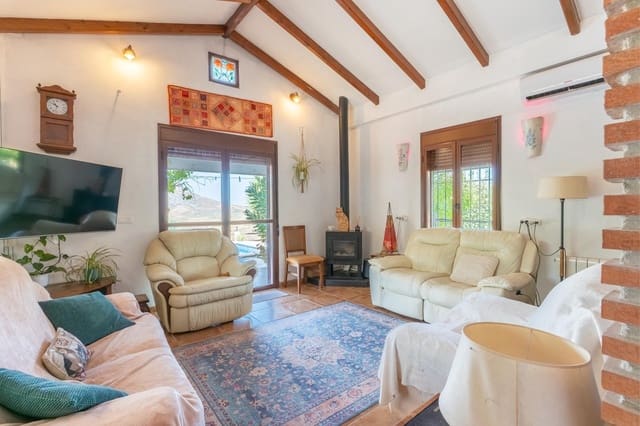 4 Zimmer Villa zu verkaufen in Valle de Abdalajís mit Pool Garage - 420.000 € (Ref: 10135202)