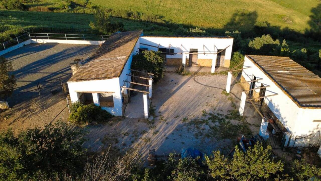 6 bedroom Finca/Country House for sale in Alora with pool garage - € 440,000 (Ref: 10183942)