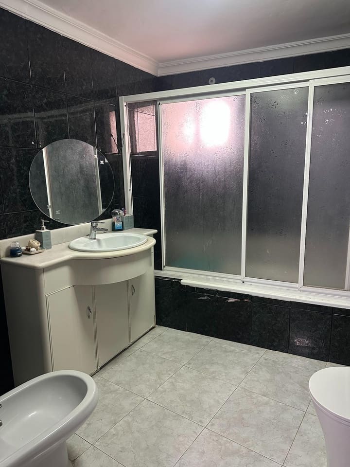 3 bedroom Townhouse for sale in Alora - € 167,500 (Ref: 10183943)