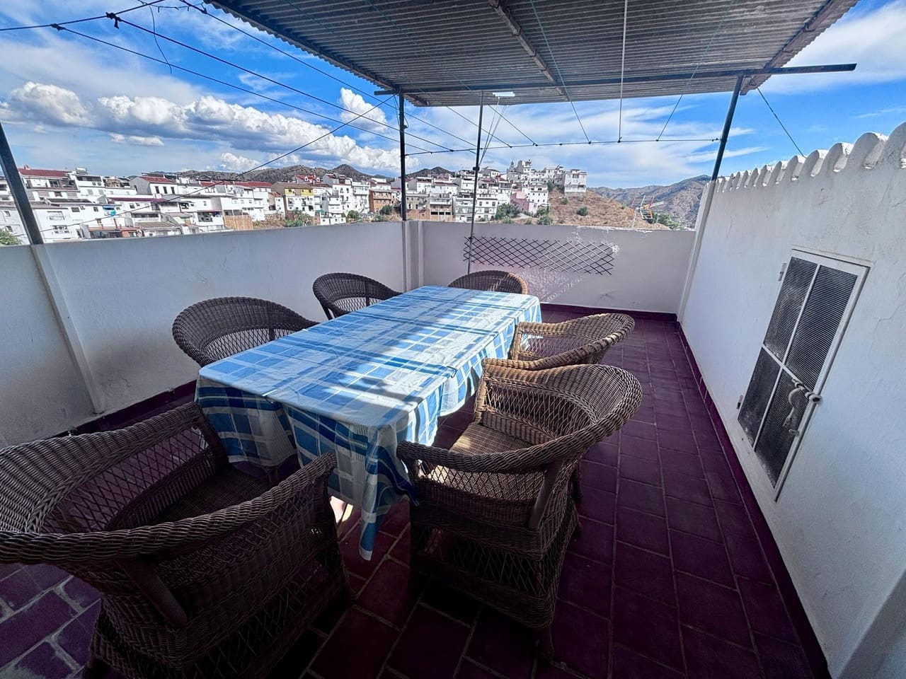 3 bedroom Townhouse for sale in Alora - € 167,500 (Ref: 10183943)