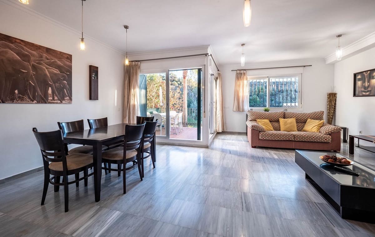 Casa de 3 habitaciones en Alhaurín Golf, Alhaurín el Grande en venta