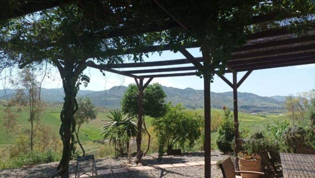 2 soveværelse Finca/Landehus til salg i Alora med swimmingpool garage - € 235.000 (Ref: 8064278)