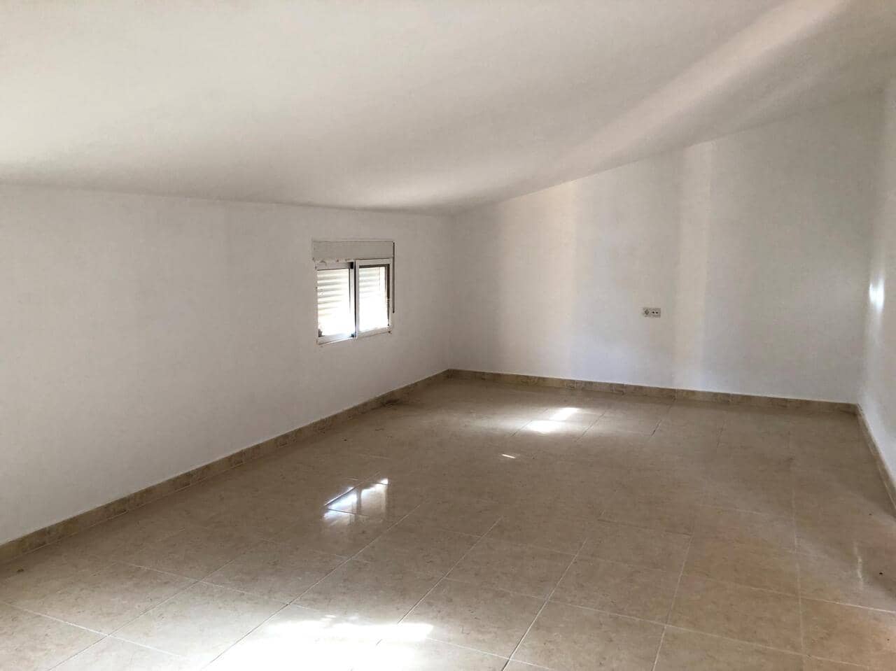 5 soverom Villa til salgs i Alora med svømmebasseng garasje - € 400 000 (Ref: 8427988)