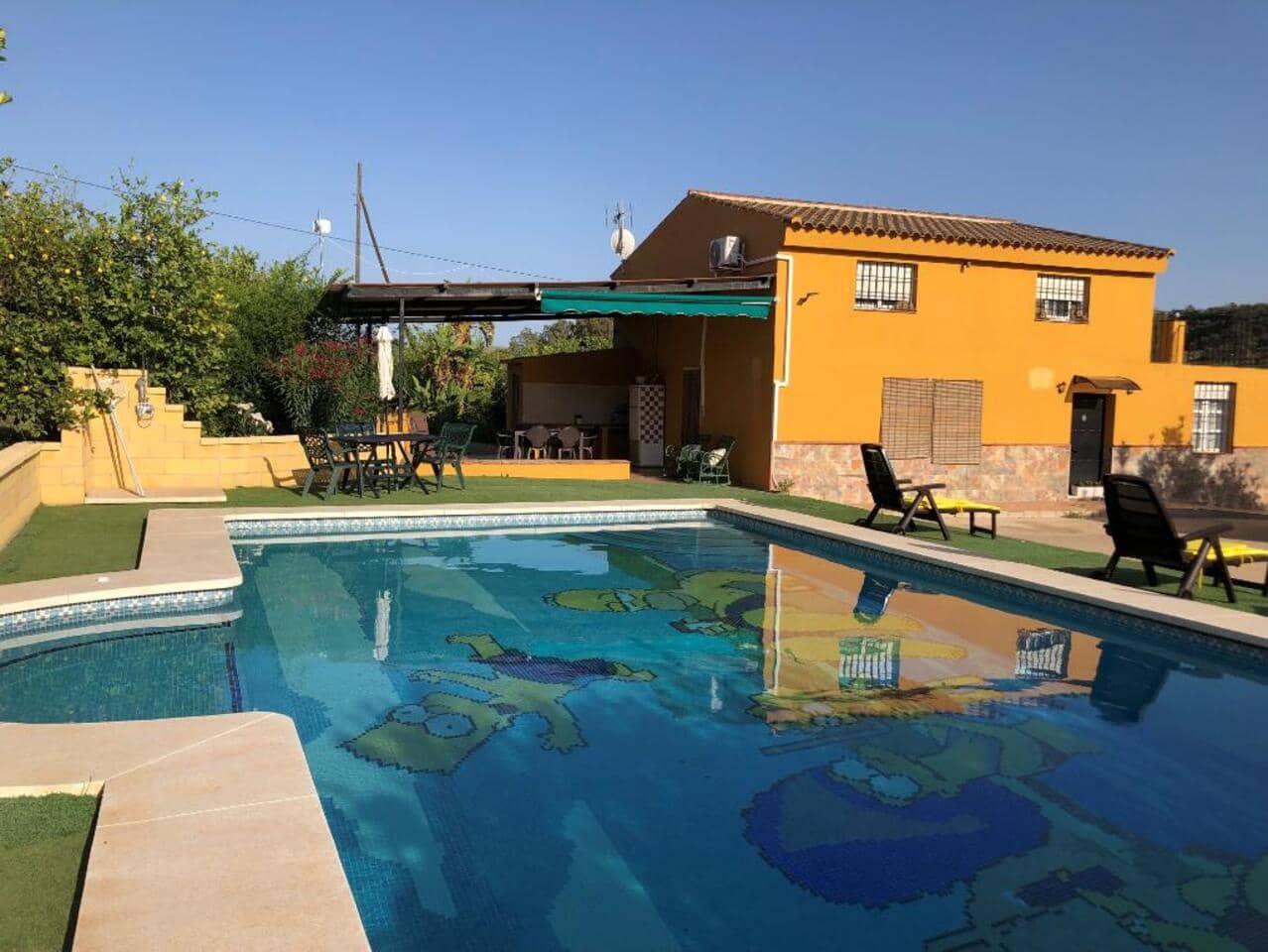 5 soverom Villa til salgs i Alora med svømmebasseng garasje - € 400 000 (Ref: 8427988)