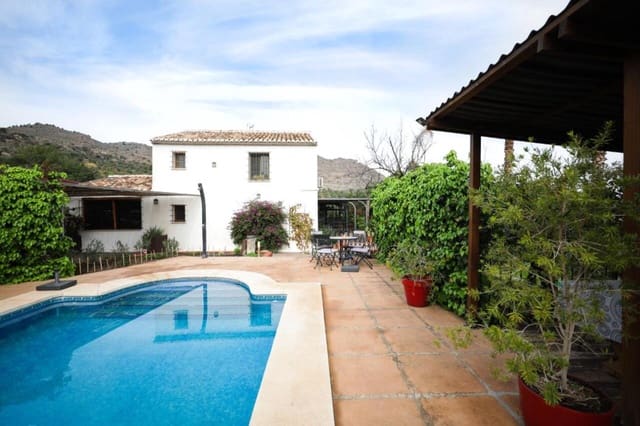 5 bedroom Finca/Country House for sale in Alora with pool garage - € 695,000 (Ref: 8556074)