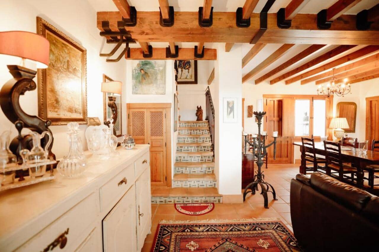 5 bedroom Finca/Country House for sale in Alora with pool garage - € 695,000 (Ref: 8556074)