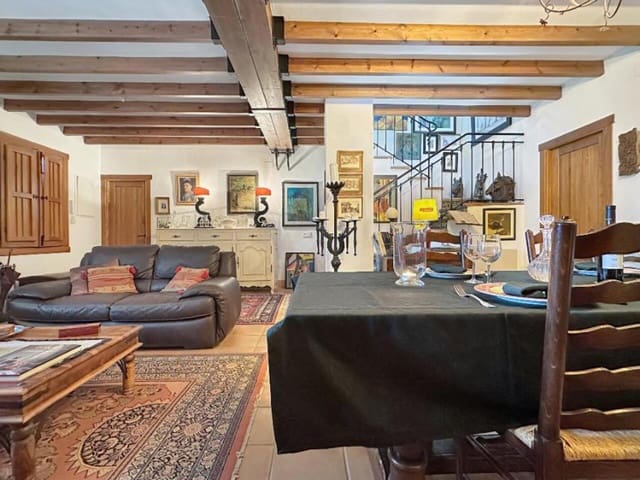 5 bedroom Finca/Country House for sale in Alora with pool garage - € 695,000 (Ref: 8556074)