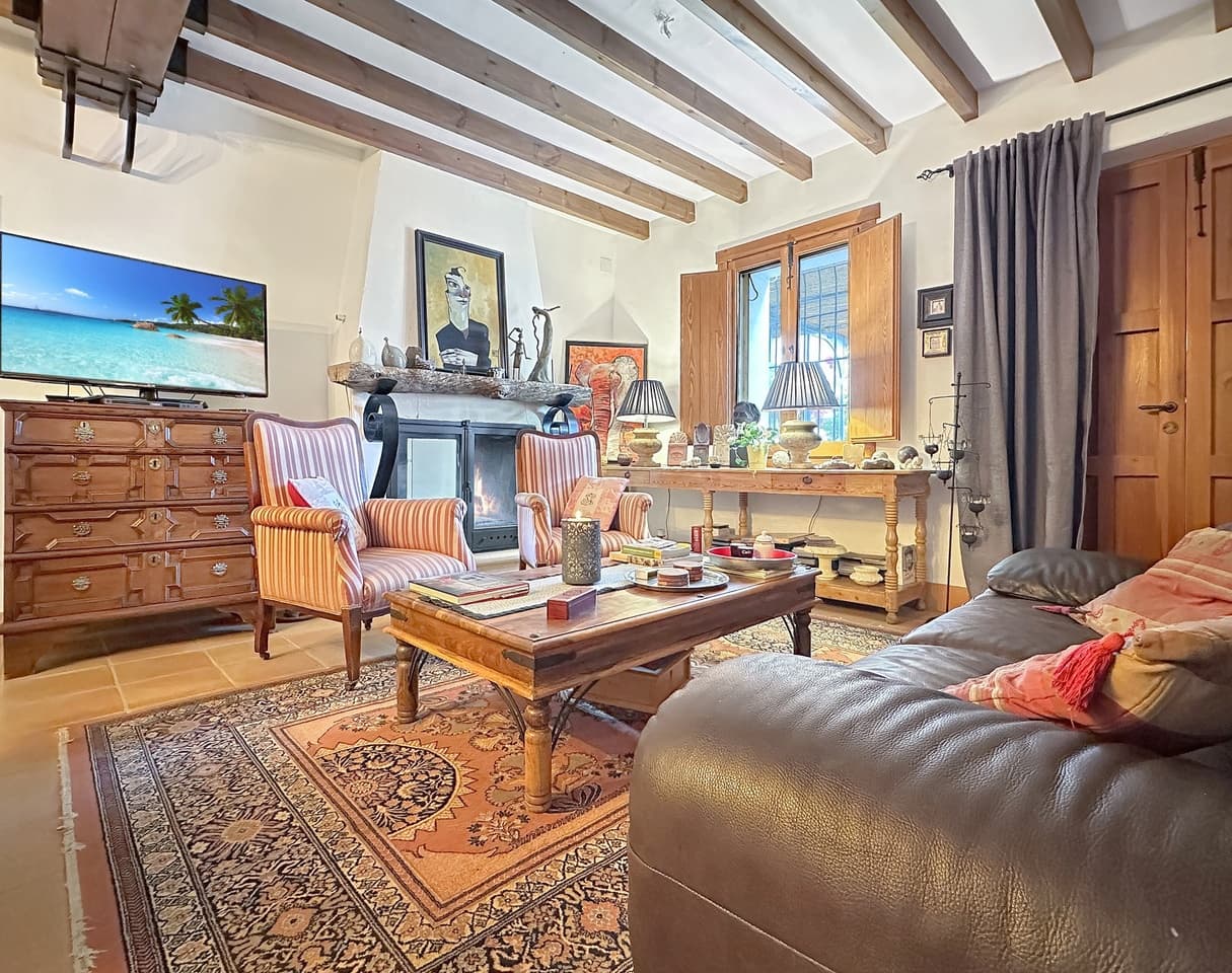 5 bedroom Finca/Country House for sale in Alora with pool garage - € 695,000 (Ref: 8556074)