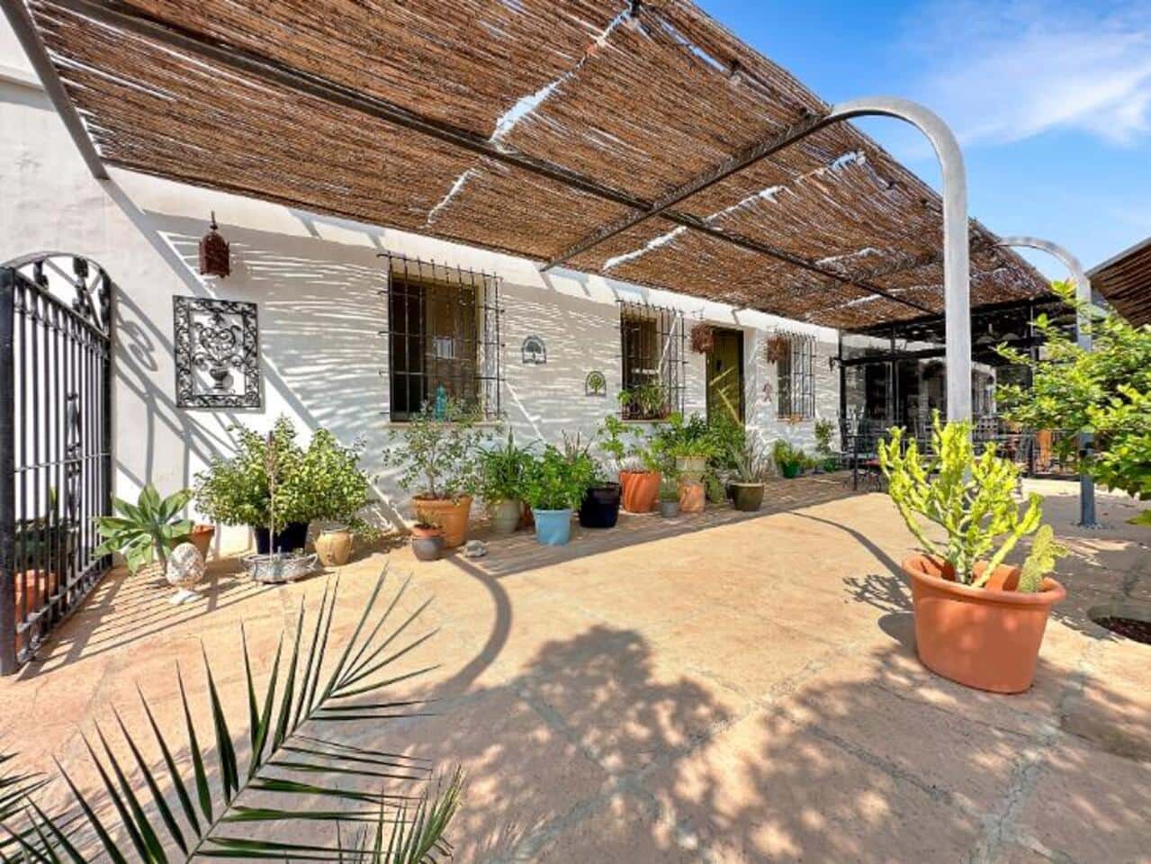 5 bedroom Finca/Country House for sale in Alora with pool garage - € 695,000 (Ref: 8556074)