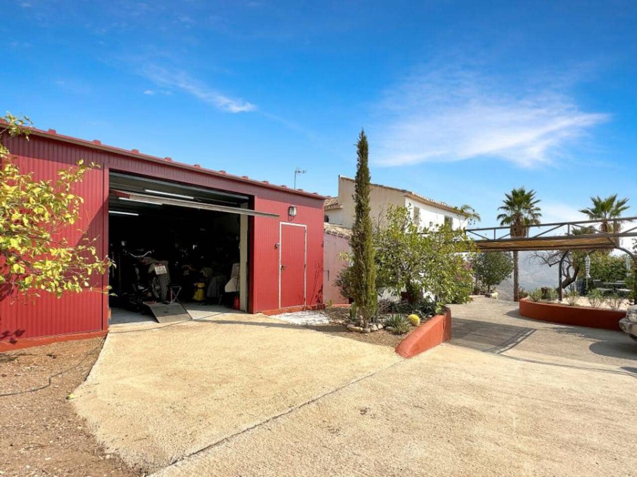 5 bedroom Finca/Country House for sale in Alora with pool garage - € 695,000 (Ref: 8556074)