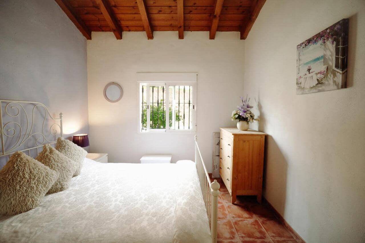 3 sypialnia Willa na sprzedaż w Alora z garażem - 350 000 € (Ref: 8705754)