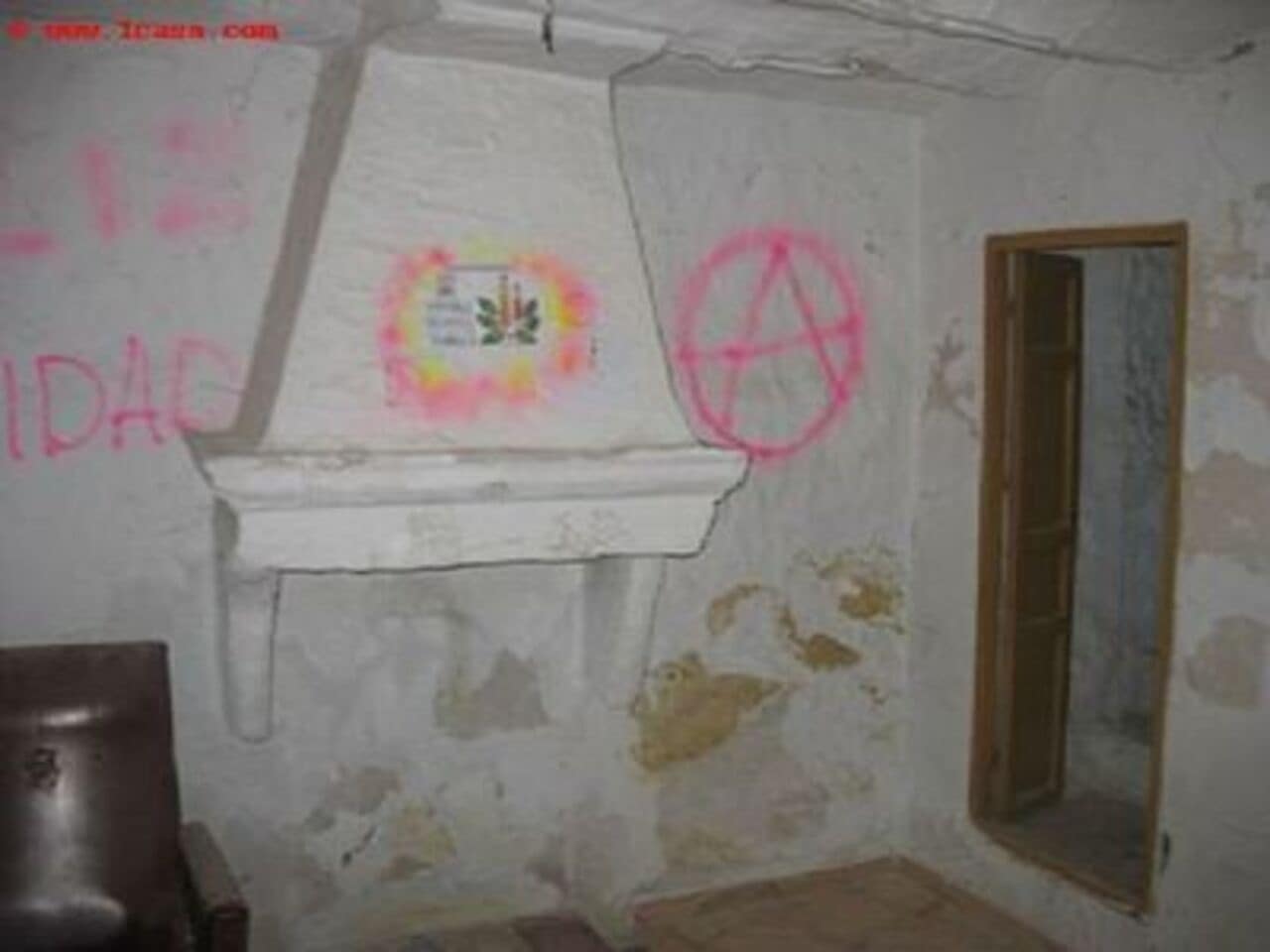 9 quarto Comercial para venda em Alora com piscina - 99 000 € (Ref: 8714131)