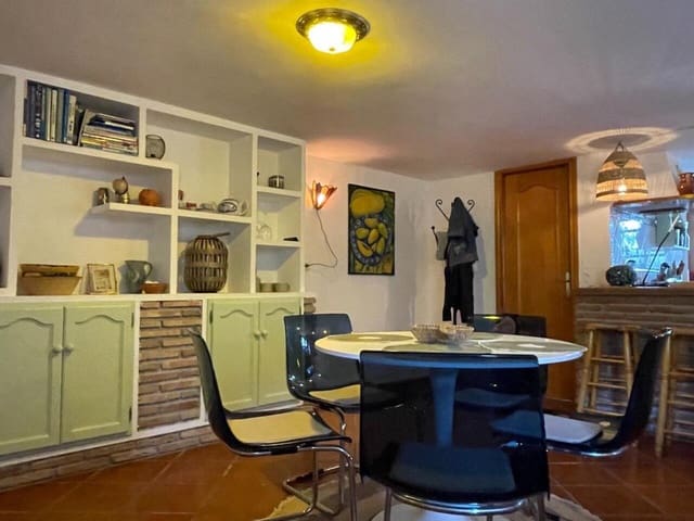 4 soverom Villa til salgs i Alora med svømmebasseng garasje - € 350 000 (Ref: 8776629)