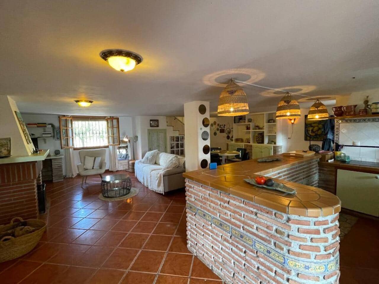 4 soverom Villa til salgs i Alora med svømmebasseng garasje - € 350 000 (Ref: 8776629)