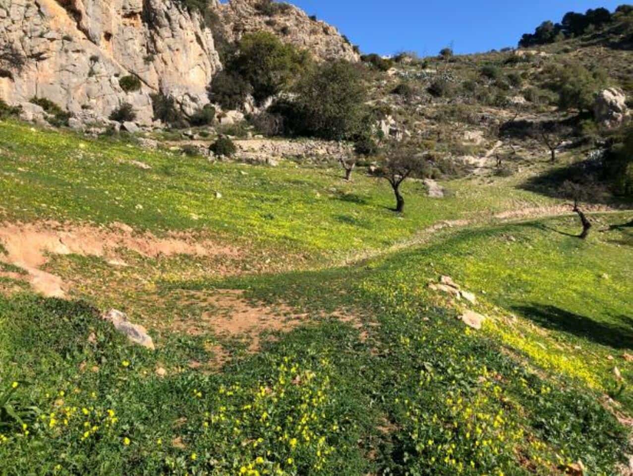 Finca/Landehus til salg i El Chorro med garage - € 127.250 (Ref: 8824073)