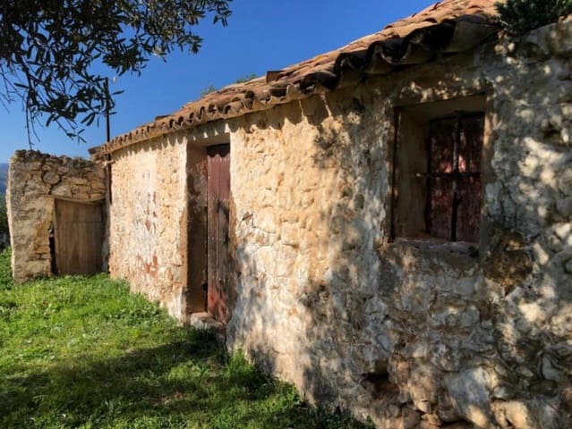 Finca/Landehus til salg i El Chorro, Alora med garage - € 127.250 (Ref: 8824073)