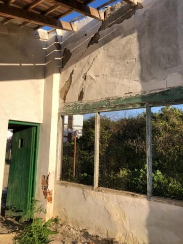 Finca/Herregård til salgs i Alora - € 90 000 (Ref: 8837435)