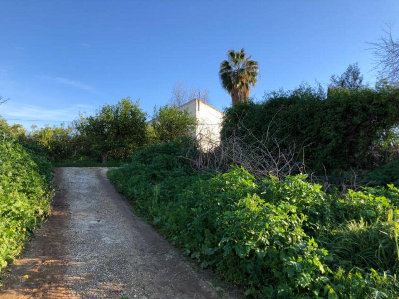 Finca/Herregård til salgs i Alora - € 90 000 (Ref: 8837435)