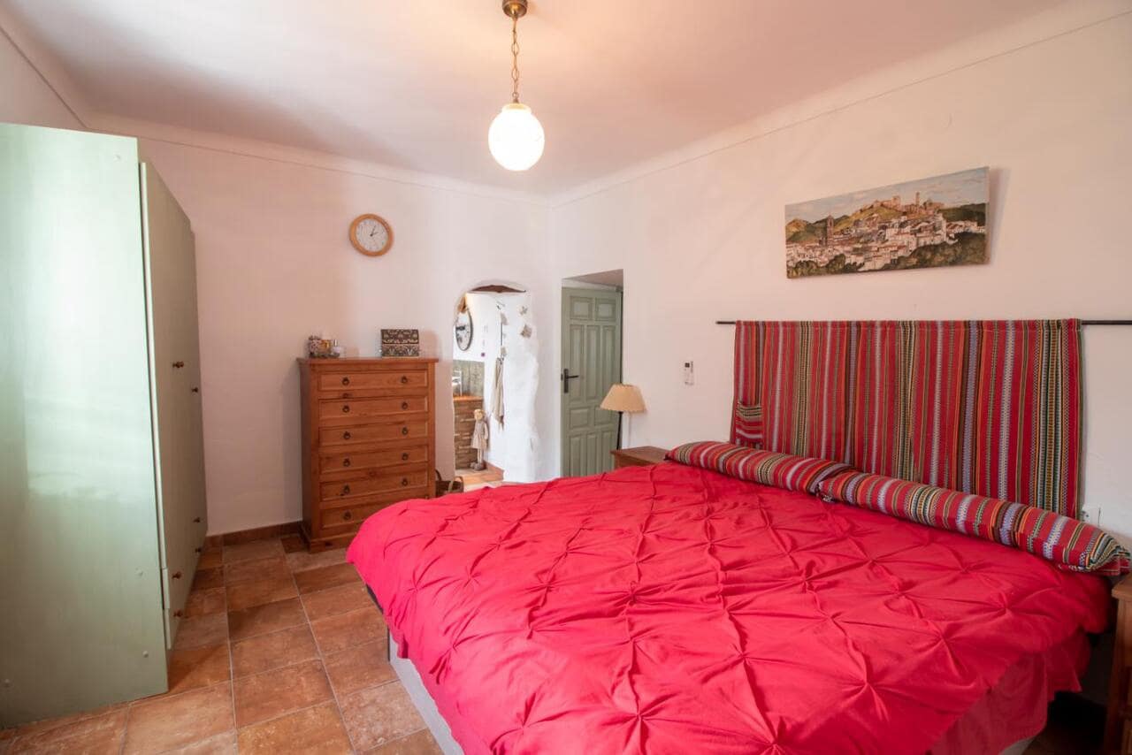 2 quarto Quinta/Casa Rural para venda em El Chorro com piscina - 228 000 € (Ref: 8915842)