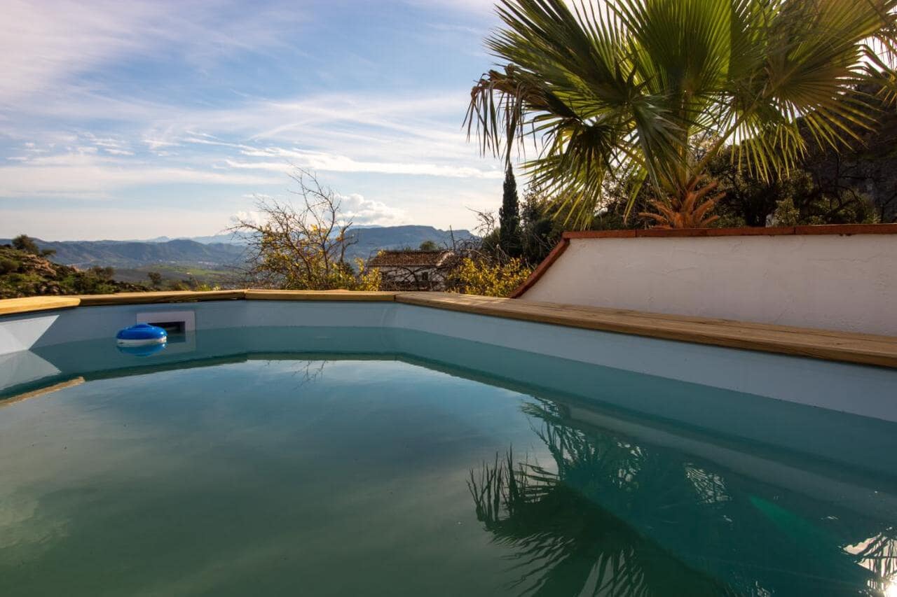 2 quarto Quinta/Casa Rural para venda em El Chorro com piscina - 228 000 € (Ref: 8915842)