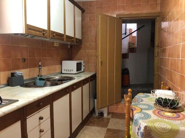 4 soveværelse Byhus til salg i Alora - € 150.000 (Ref: 8915843)