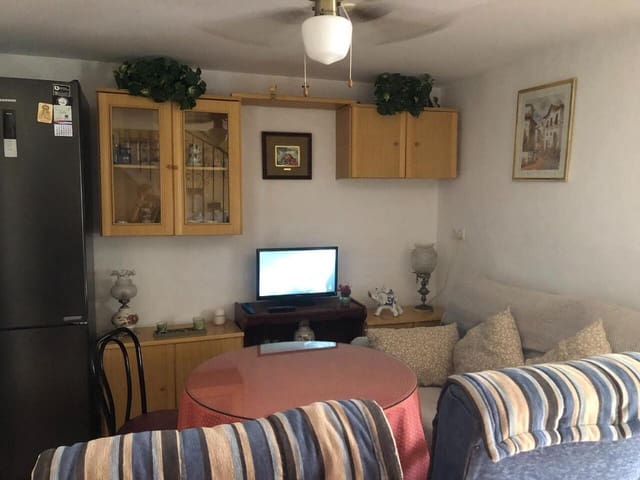 4 soveværelse Byhus til salg i Alora - € 150.000 (Ref: 8915843)