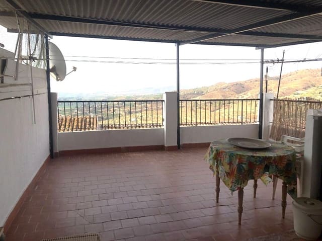 4 soveværelse Byhus til salg i Alora - € 150.000 (Ref: 8915843)