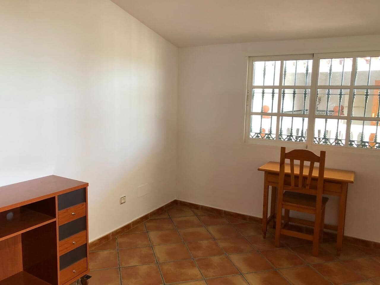 5 soveværelse Byhus til salg i Alora med garage - € 285.000 (Ref: 8952320)