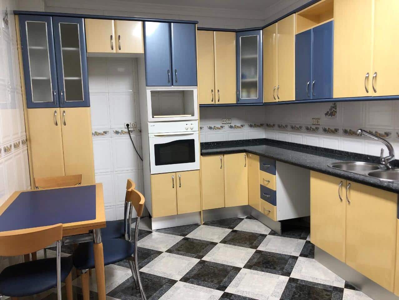 5 soveværelse Byhus til salg i Alora med garage - € 285.000 (Ref: 8952320)