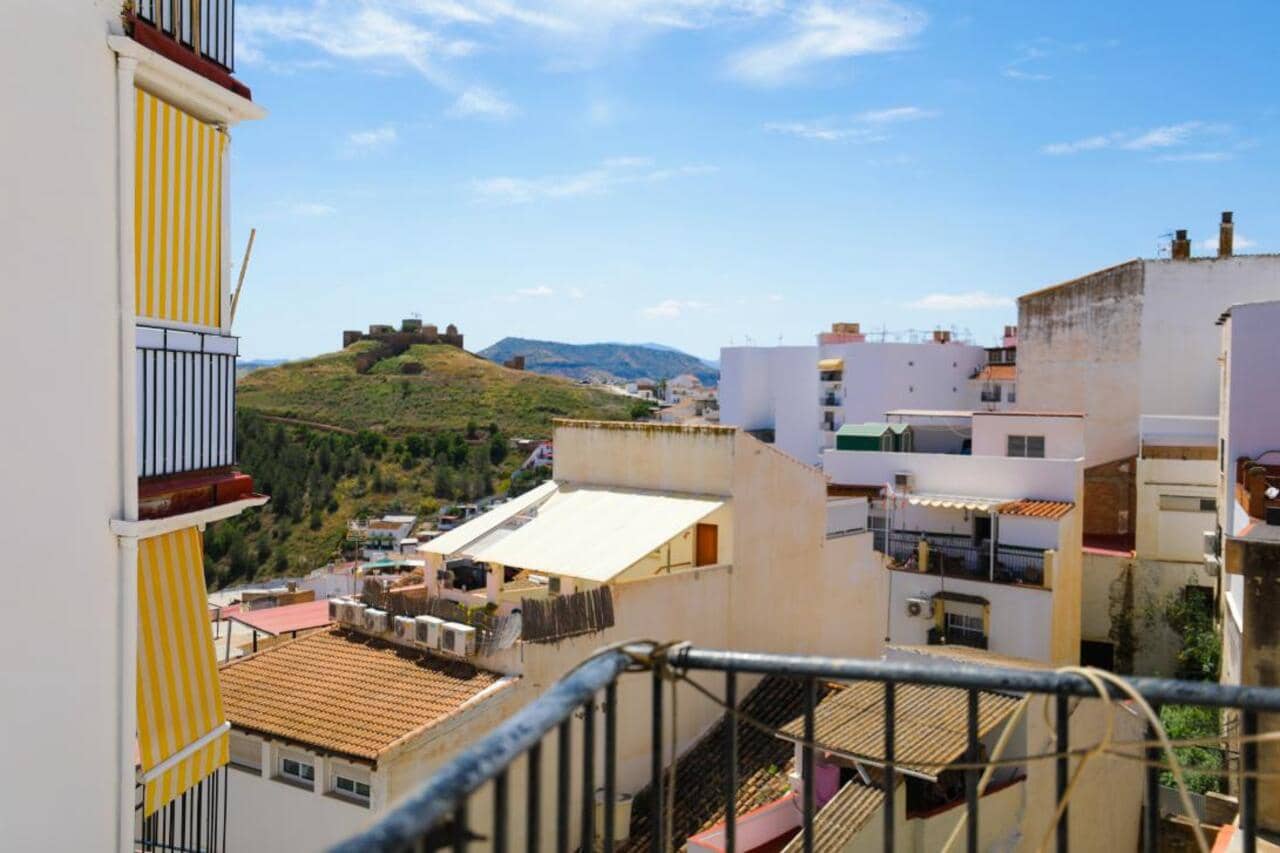 7 soveværelse Byhus til salg i Alora - € 220.000 (Ref: 9006575)