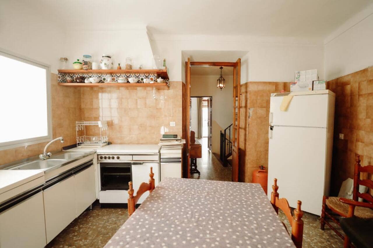 7 soveværelse Byhus til salg i Alora - € 220.000 (Ref: 9006575)