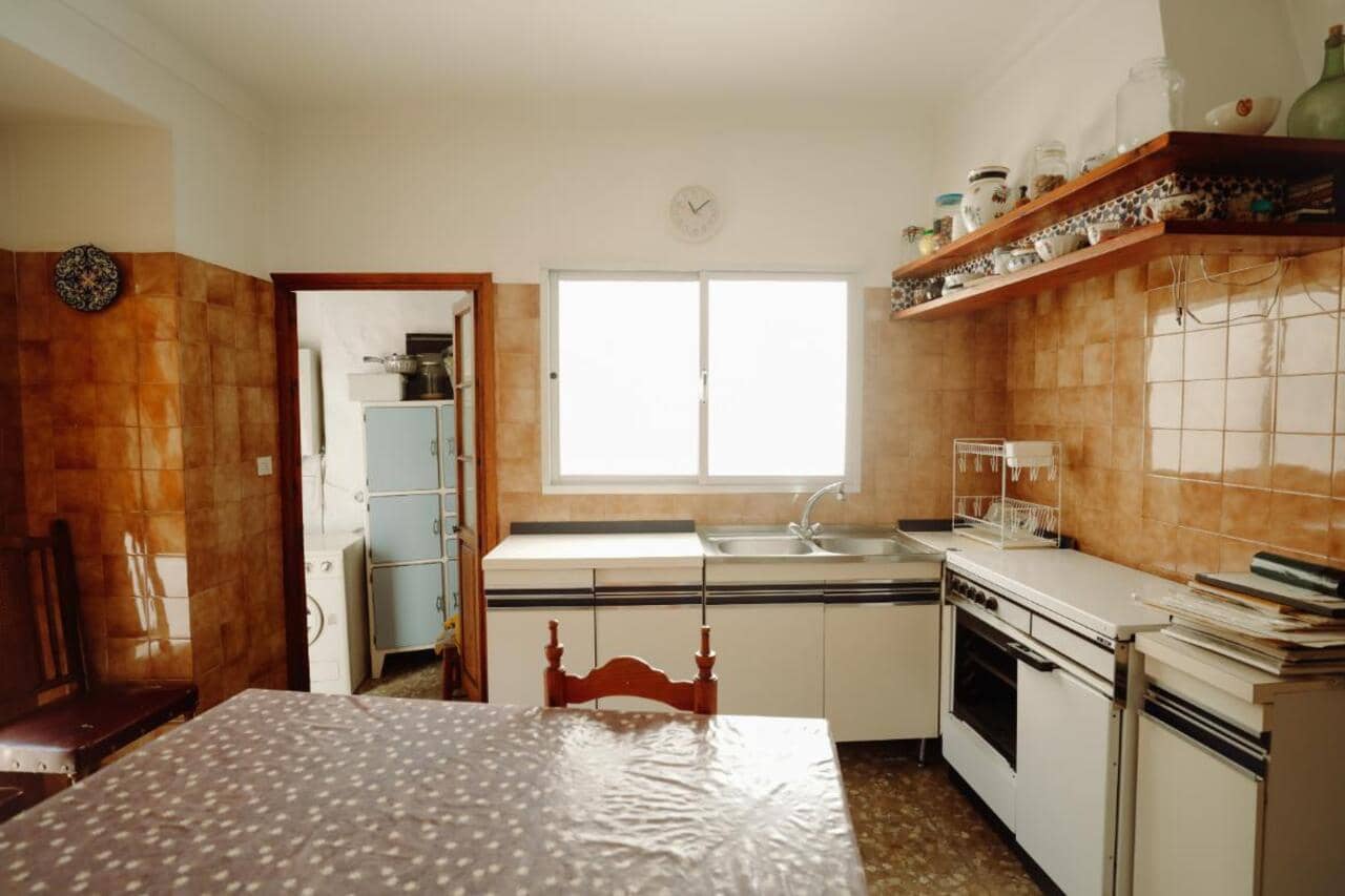 7 soveværelse Byhus til salg i Alora - € 220.000 (Ref: 9006575)