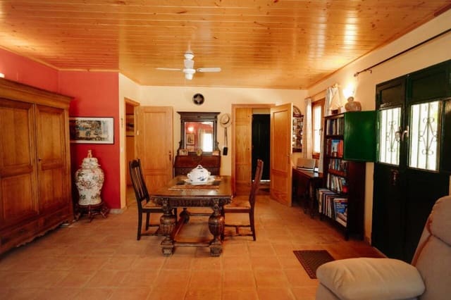 3 soverom Finca/Herregård til salgs i Alora med svømmebasseng garasje - € 240 000 (Ref: 9107207)