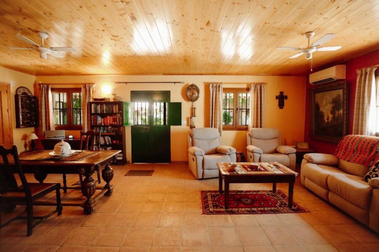 3 soveværelse Finca/Landehus til salg i Alora med swimmingpool garage - € 240.000 (Ref: 9107207)