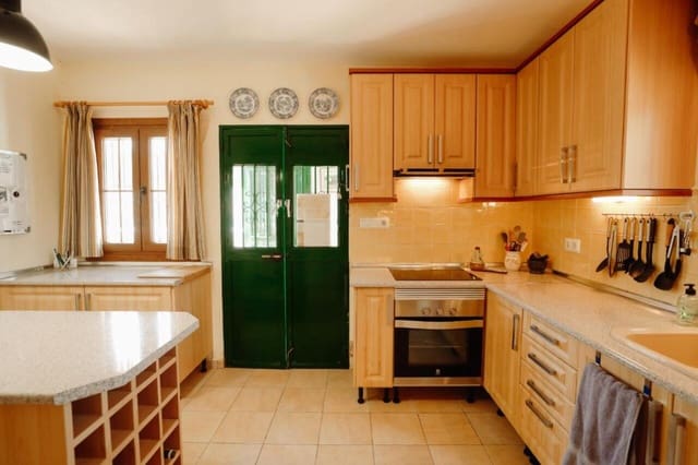 3 soverom Finca/Herregård til salgs i Alora med svømmebasseng garasje - € 240 000 (Ref: 9107207)