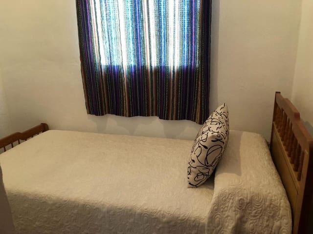 2 sypialnia Finka/Dom wiejski na sprzedaż w Alora z basenem garażem - 260 000 € (Ref: 9123654)