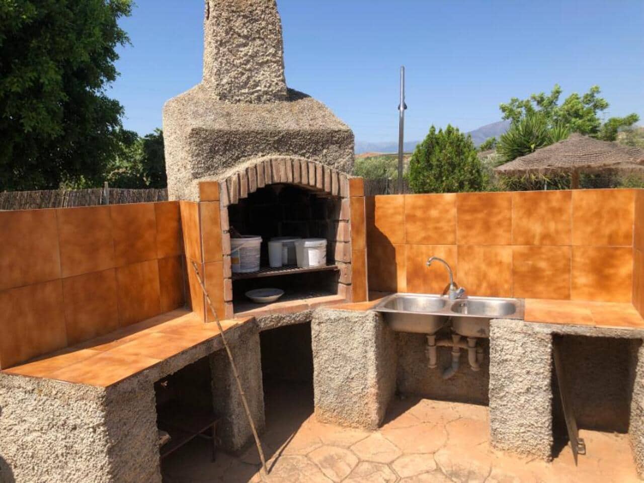 2 sypialnia Finka/Dom wiejski na sprzedaż w Alora z basenem garażem - 260 000 € (Ref: 9123654)