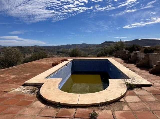 3 quarto Quinta/Casa Rural para venda em Alora com piscina garagem - 145 000 € (Ref: 9231792)