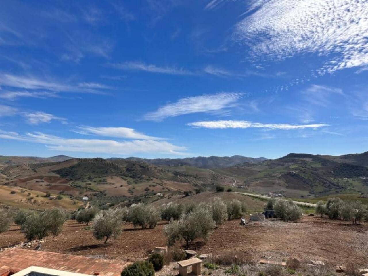 3 camera da letto Finca/Casa di Campagna in vendita in Alora con piscina garage - 145.000 € (Rif: 9231792)