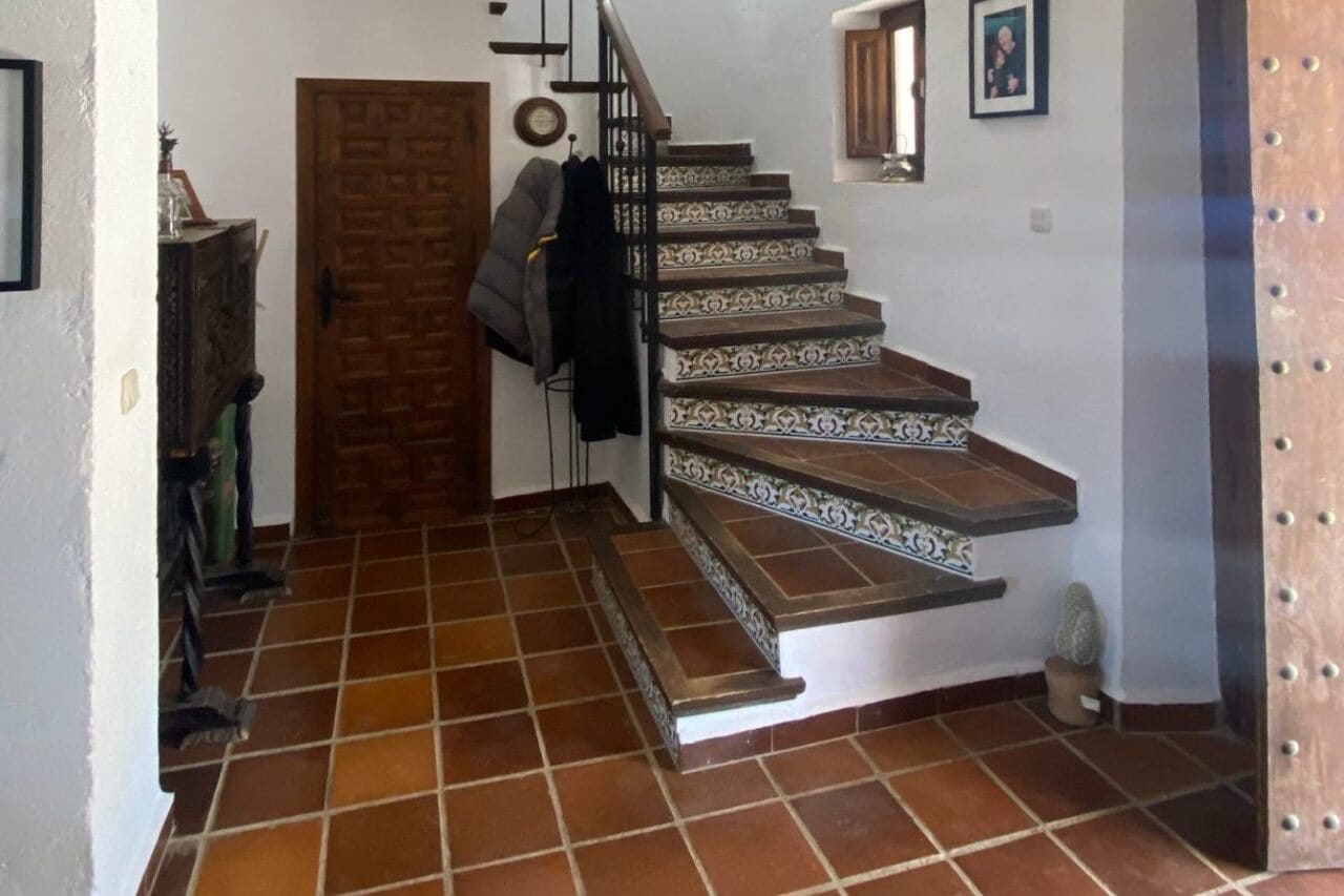 4 bedroom Finca/Country House for sale in Alora with pool garage - € 685,000 (Ref: 9293865)