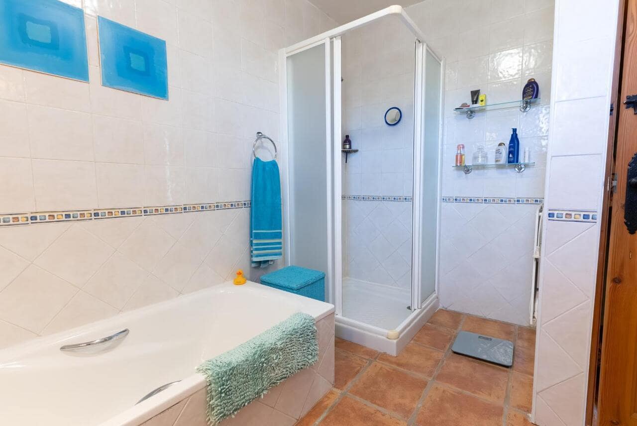 4 camera da letto Finca/Casa di Campagna in vendita in Alora con piscina garage - 399.000 € (Rif: 9352095)