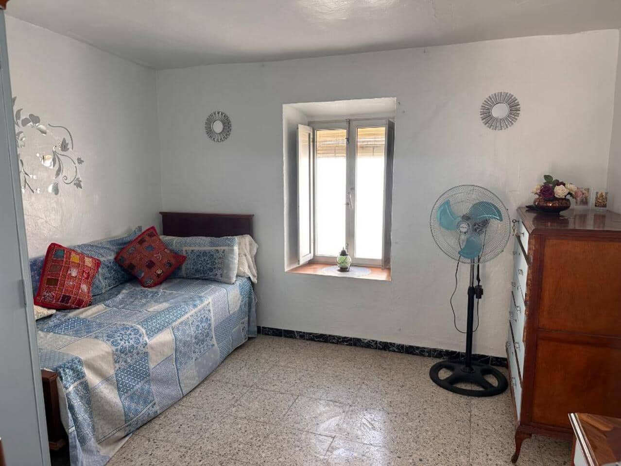 5 sovrum Hus till salu i Alora med garage - 147 500 € (Ref: 9352096)