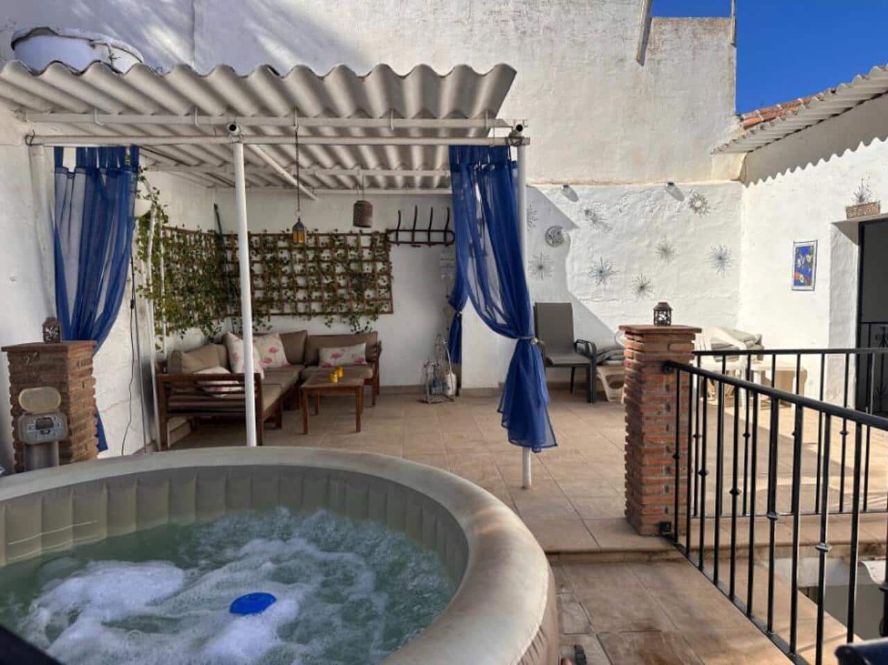 5 sovrum Hus till salu i Alora med garage - 147 500 € (Ref: 9352096)