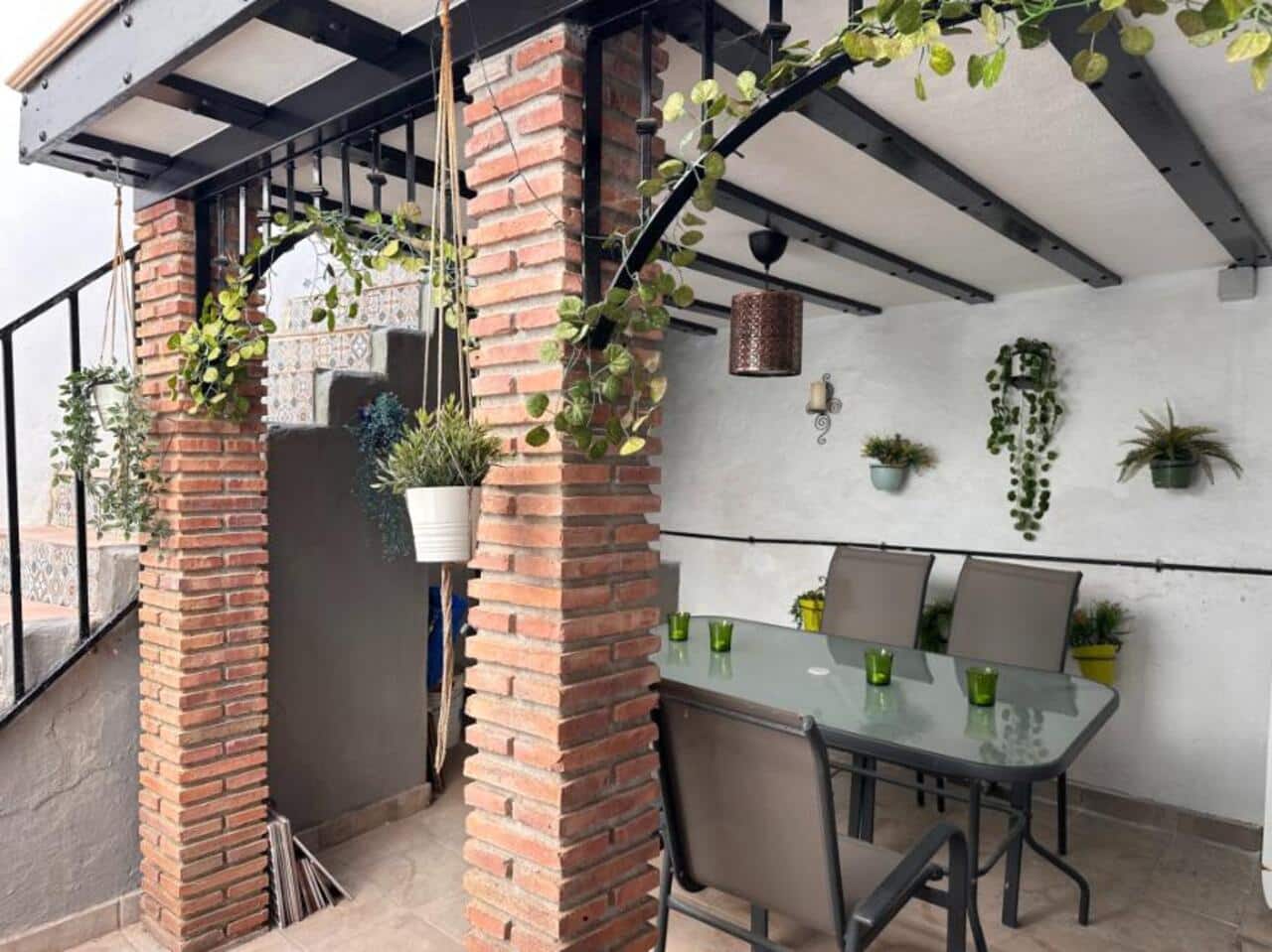 5 sovrum Hus till salu i Alora med garage - 147 500 € (Ref: 9352096)