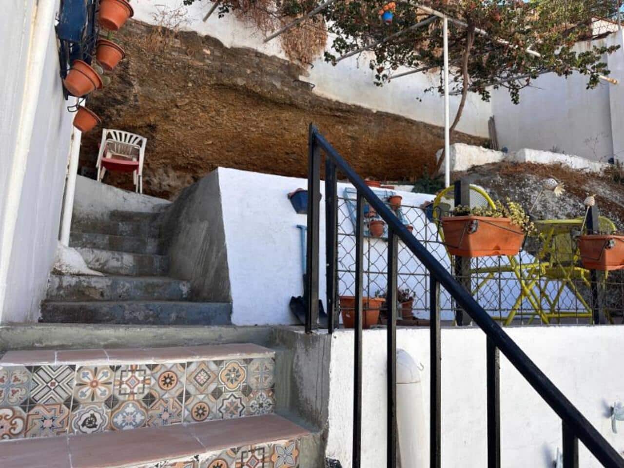 5 sovrum Hus till salu i Alora med garage - 147 500 € (Ref: 9352096)